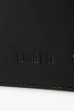 Black Retro Button Pass Case