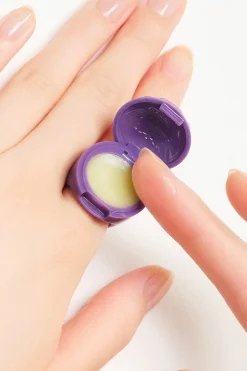 Limited Edition: Anna Sui Ring Perfume Balm