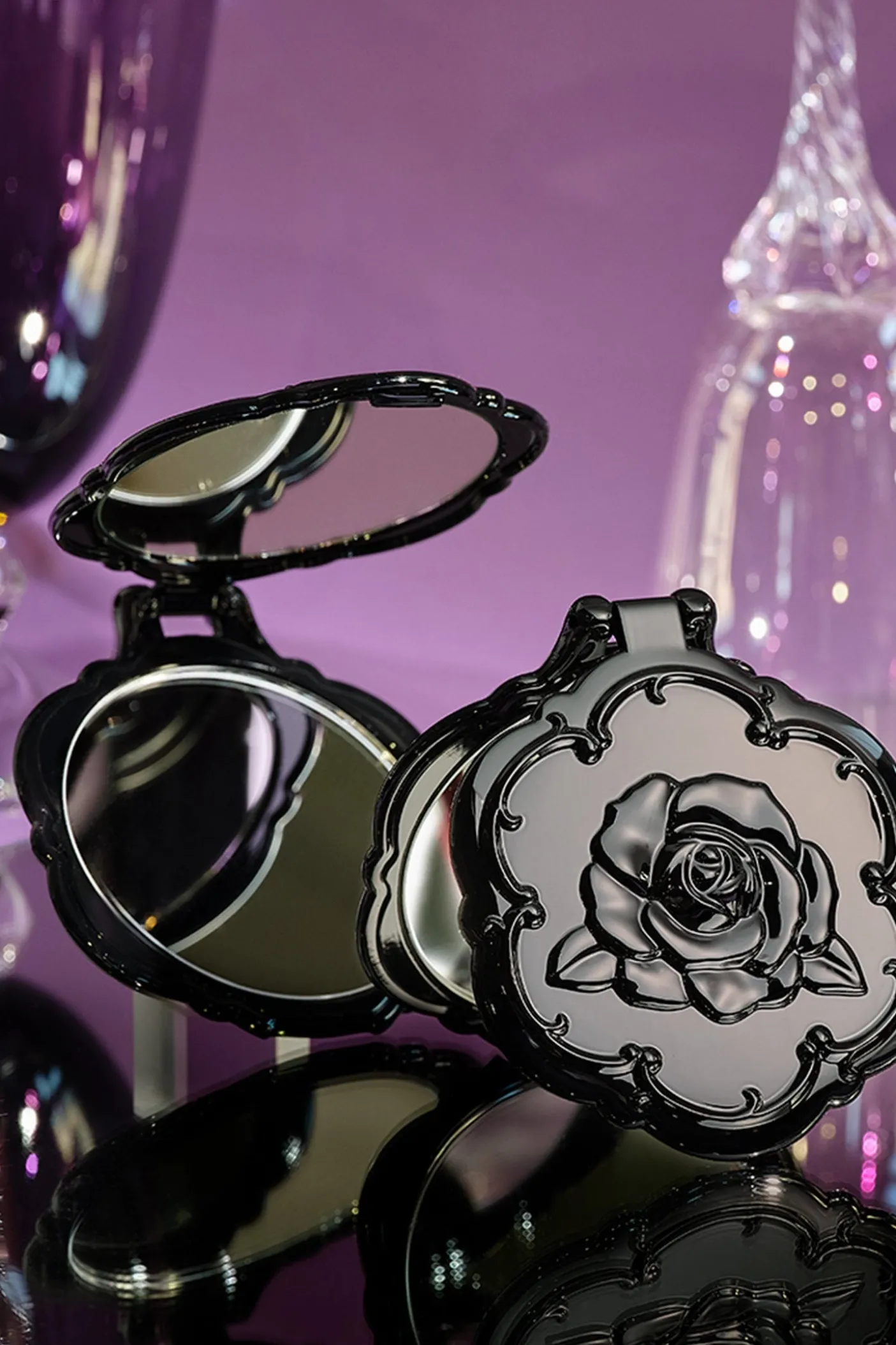 New: Anna Sui Beauty Mirror Rose – The Classic is Back