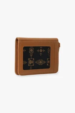 Retro Button Pass Case