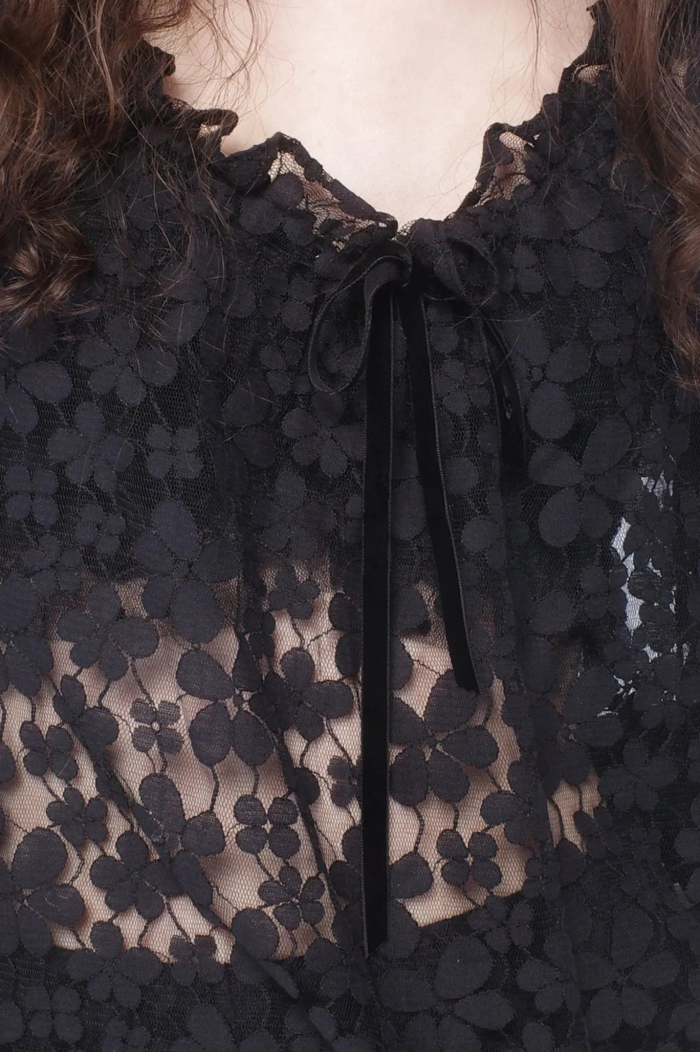 Shadow Blossom Tulle Elastic Lace Blouse