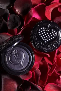 Sui Black - Cream Blush