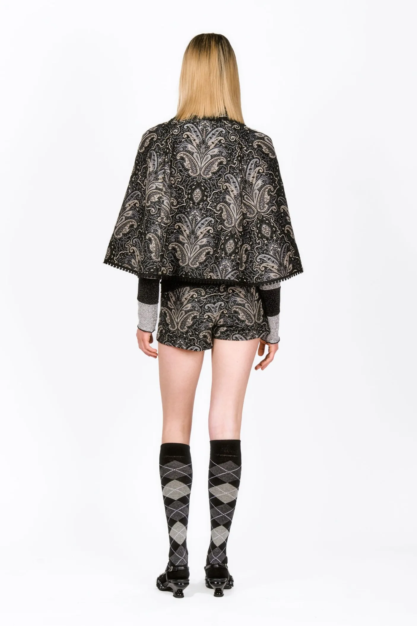 Tapestry Cape